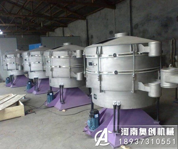 圓形搖擺篩的篩分精度比旋振篩要高為什么呢？